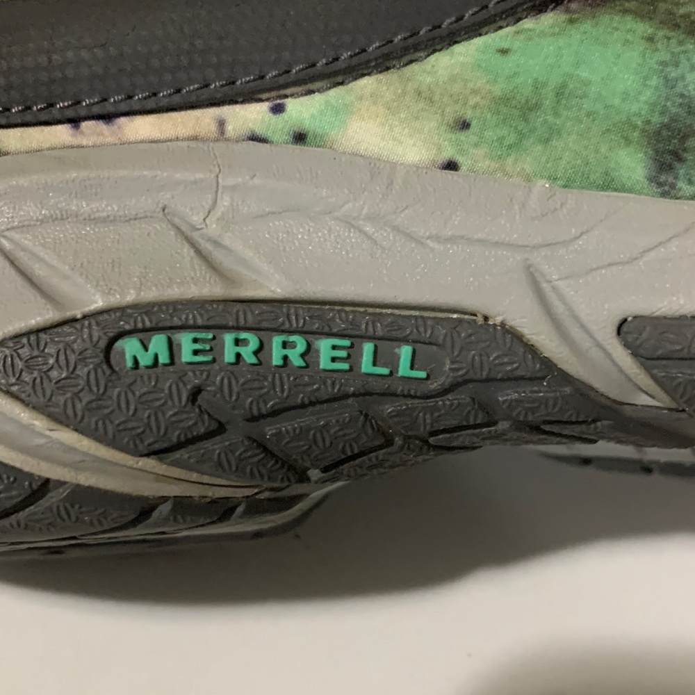 Merrell Multicolor Slip-On Clogs - Picture 2 of 10